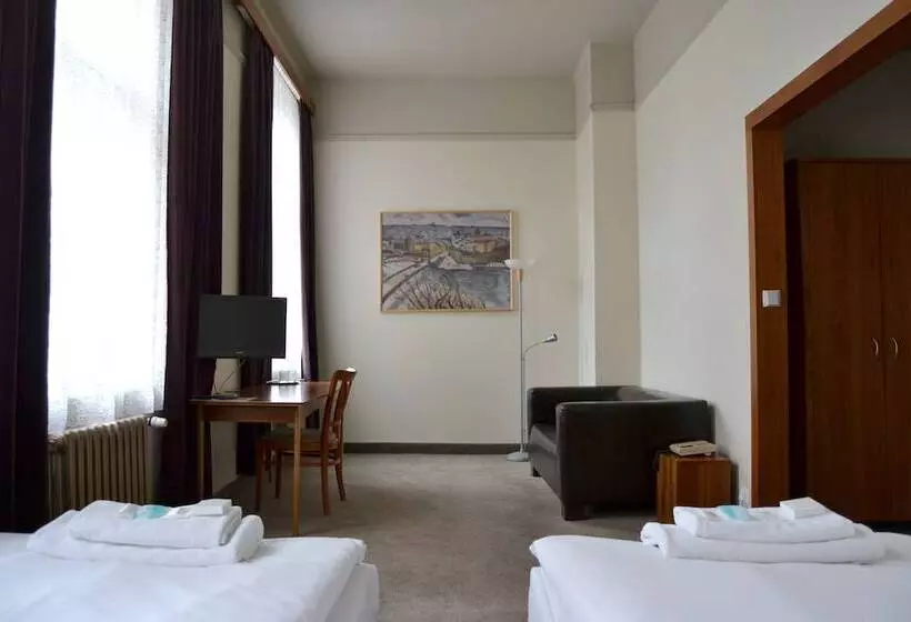 فندق Praha Liberec