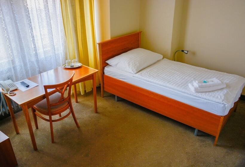 فندق Praha Liberec