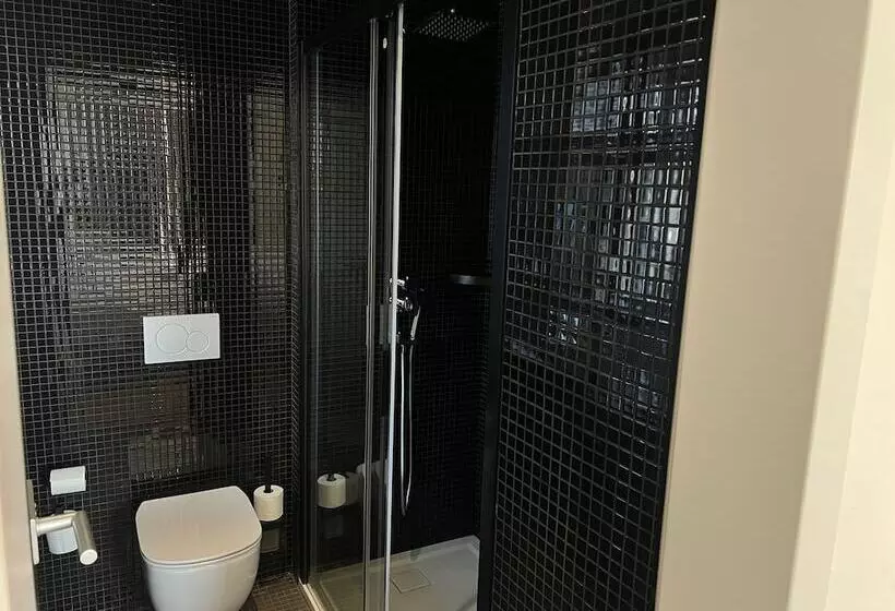 فندق Praha Liberec