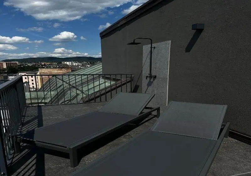 هتل Praha Liberec