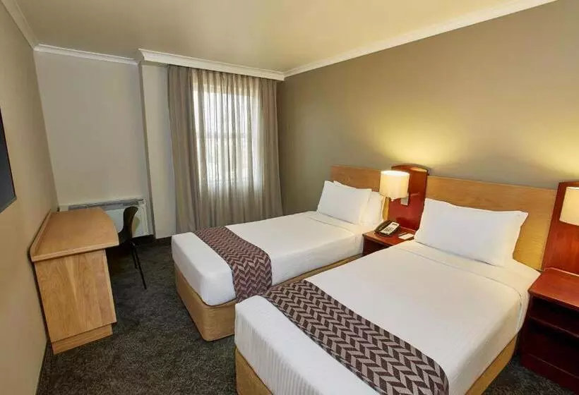 Отель Stayeasy Century City