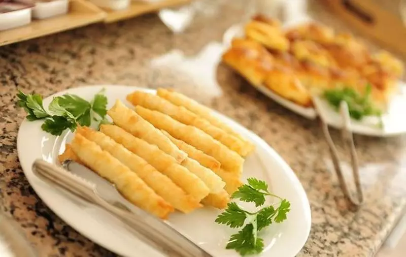 üstün Otel Alsancak