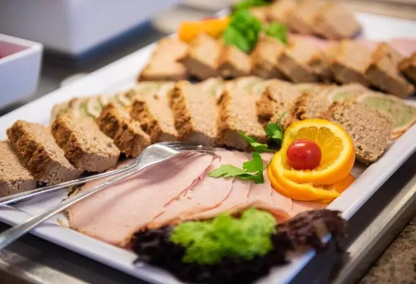 호텔 Vestina Wellness & Spa