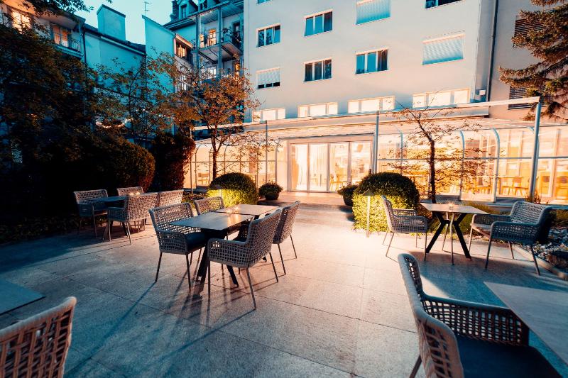 בית מלון כפרי Wettstein