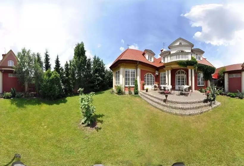 Отель Pensjonat Zacisze