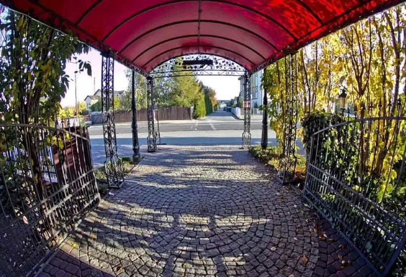 Отель Pensjonat Zacisze