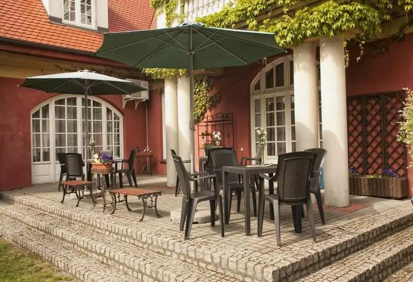 Отель Pensjonat Zacisze