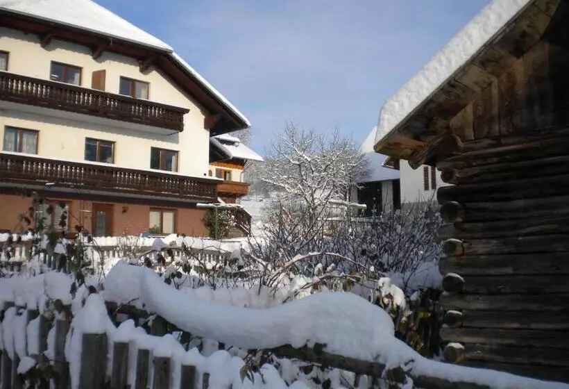 Naturpark Bauernhof Sperl