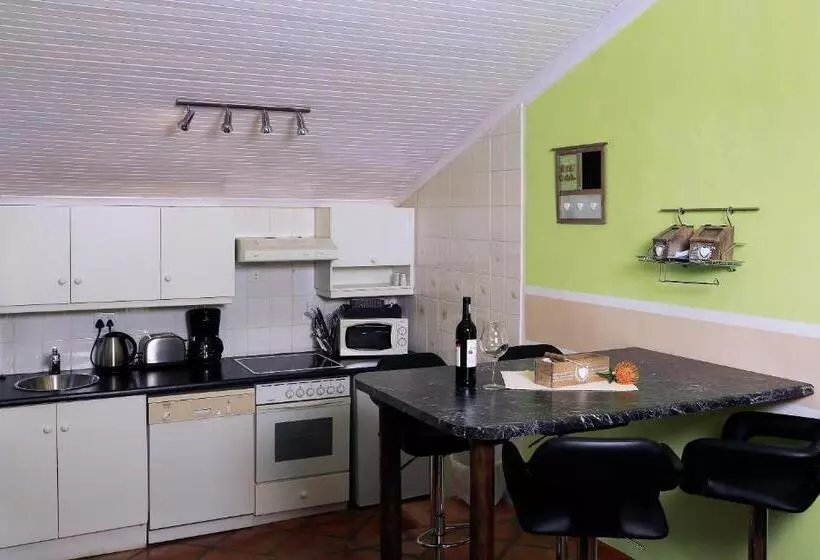 膳宿费 Orange Ville Lodge & Guesthouse