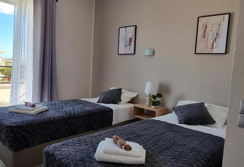 هتل Secret Garden