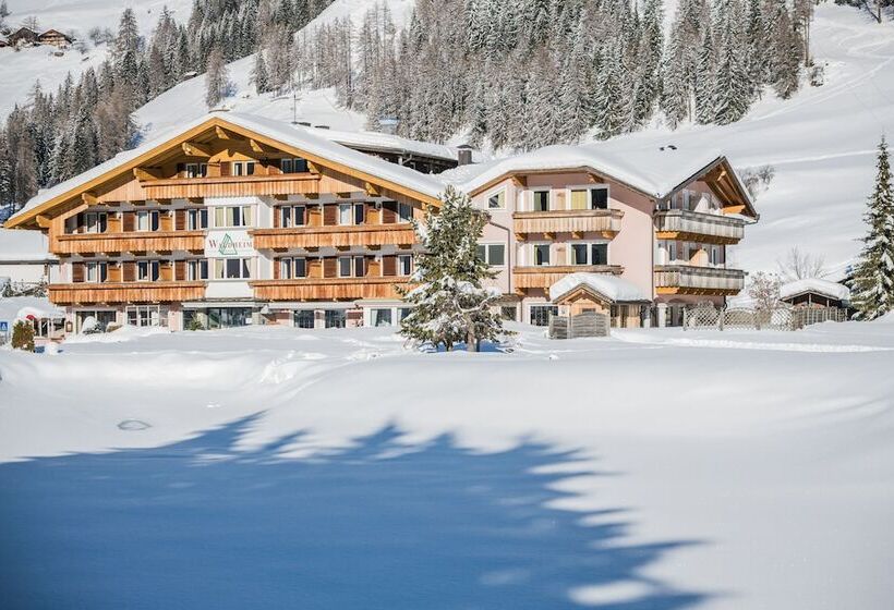 酒店 Waldheim Sexten Sesto