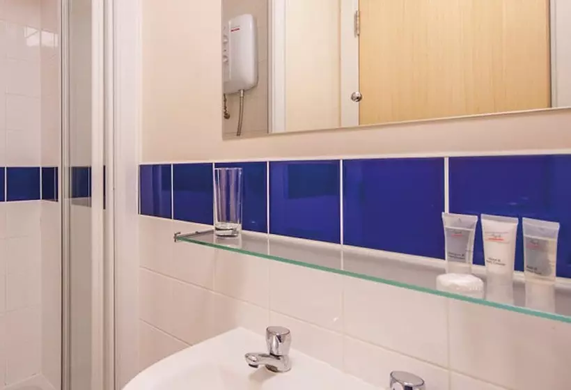 Vibrant Rooms Sheffield   Hostel