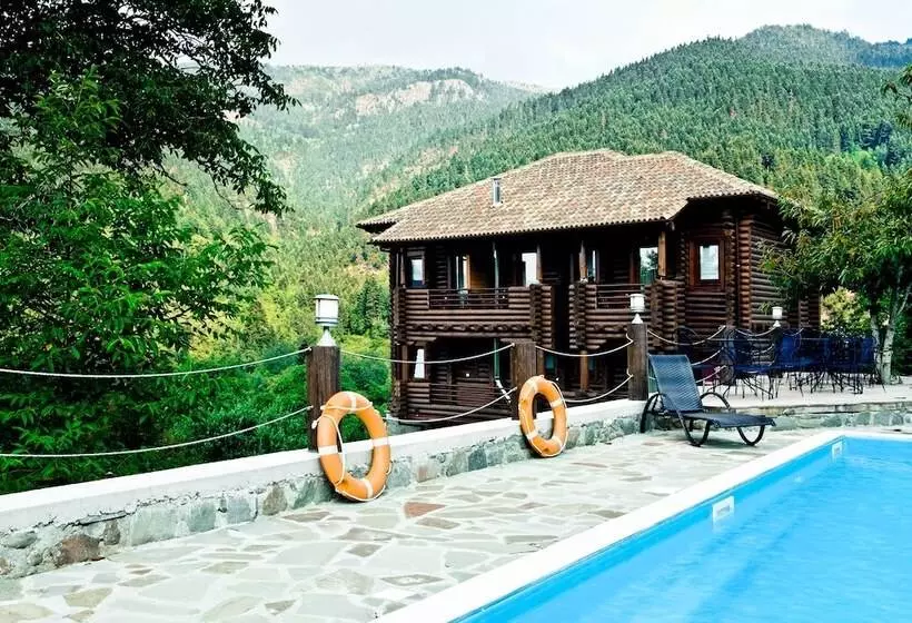 ベッドアンドブレックファースト Yliessa