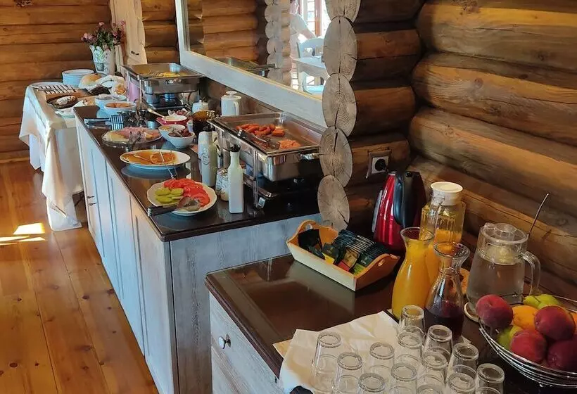 ベッドアンドブレックファースト Yliessa