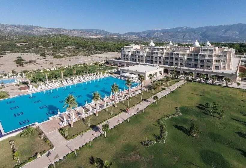 هتل Andriake Beach Club