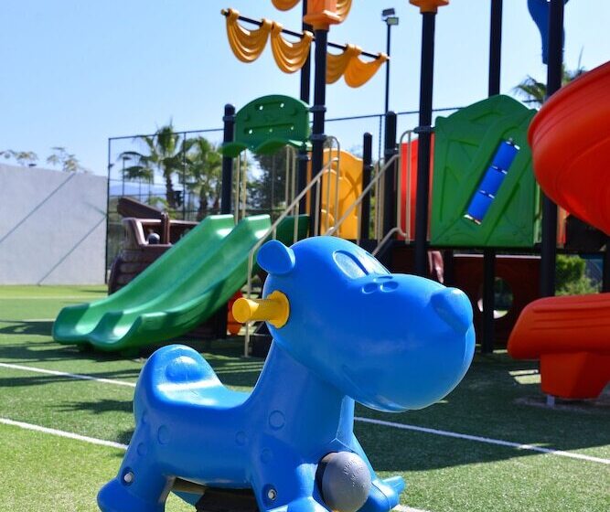 هتل Andriake Beach Club