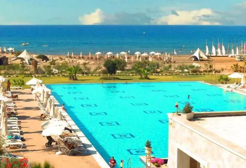 هتل Andriake Beach Club