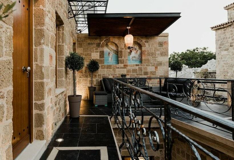 ペンション Chateau Anax Boutique