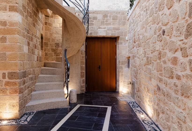 ペンション Chateau Anax Boutique