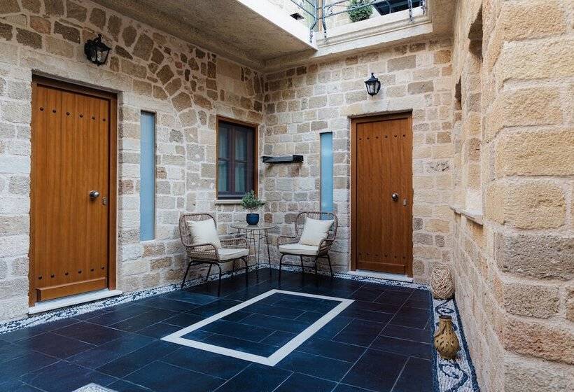 ペンション Chateau Anax Boutique