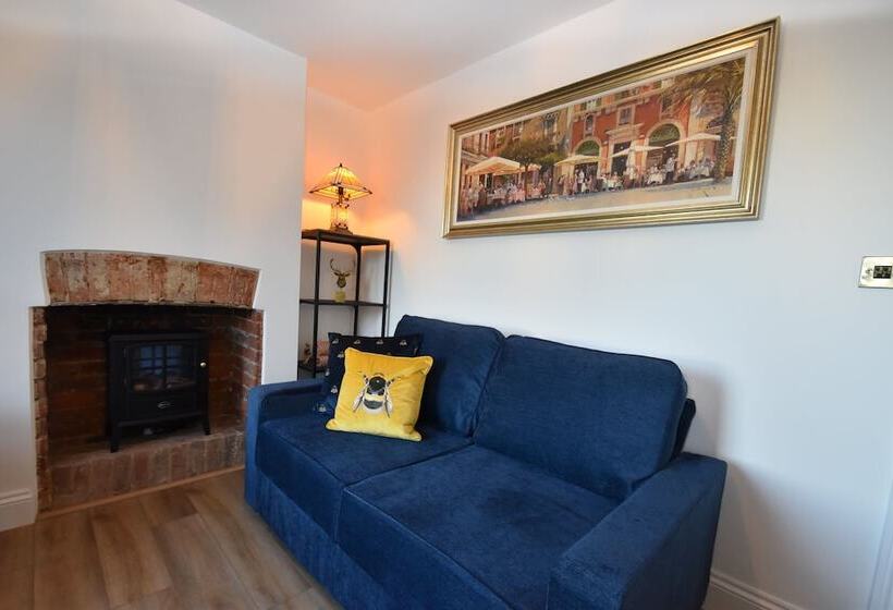 4 Landgate Cottage Winchelsea