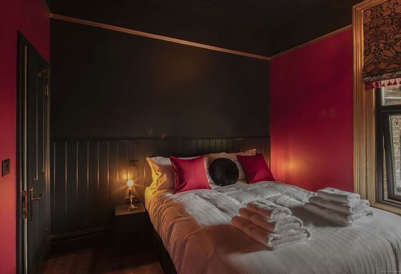 مبيت وإفطار The Albion Rooms