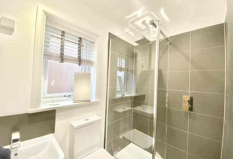 Пансион Lotties Lott