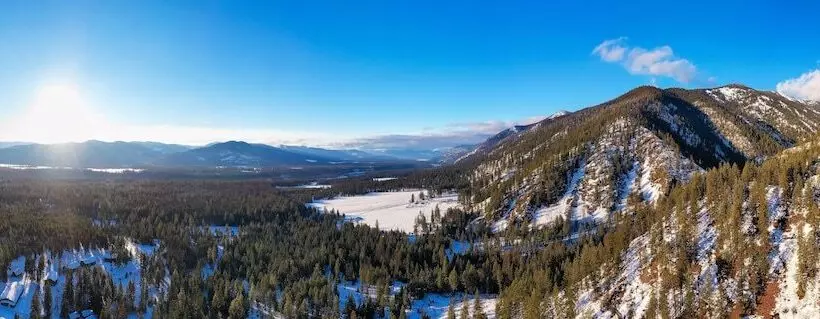 Hotelli Bear Creek Resort   Campsite