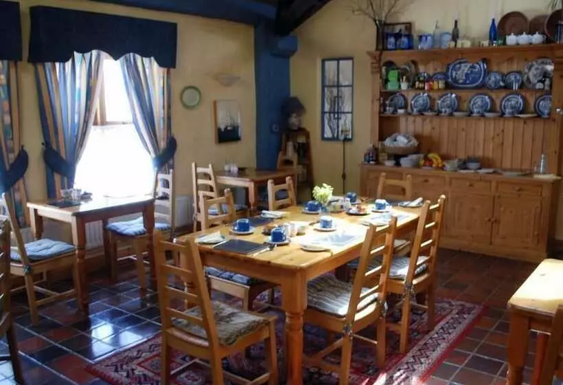 Majatalo The Courtyard Guesthouse B&b