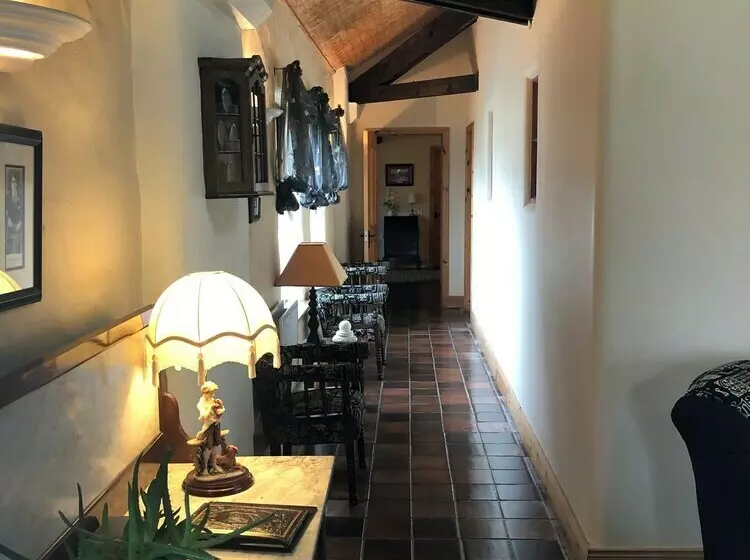 Majatalo The Courtyard Guesthouse B&b