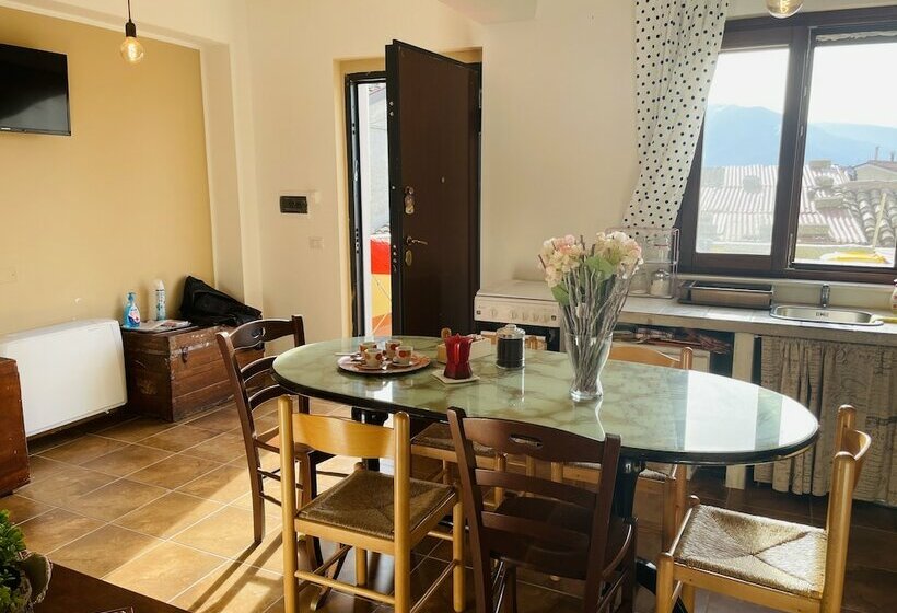 إقامة Casa Vacanza Abbazia Sulmona Parco Della Majella