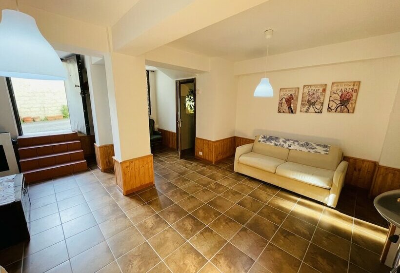 إقامة Casa Vacanza Abbazia Sulmona Parco Della Majella