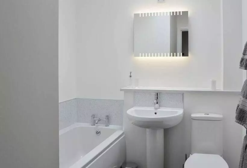 Stunning 3 Bed Cottage In The Village Of Tomintoul