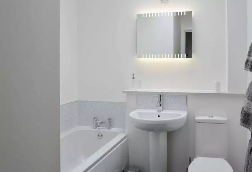 Stunning 3 Bed Cottage In The Village Of Tomintoul