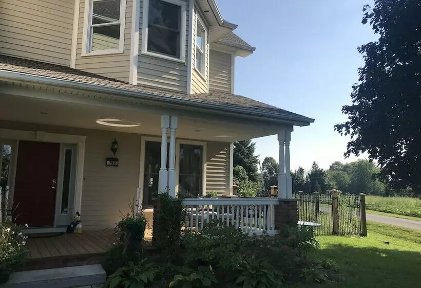 Dicksons Family Suite B&b