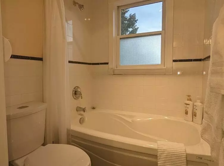 Dicksons Family Suite B&b