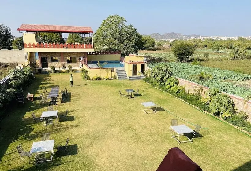 ホテル Pushkar Retreat Resort The Nature And Mountain View Resort ,pushkar