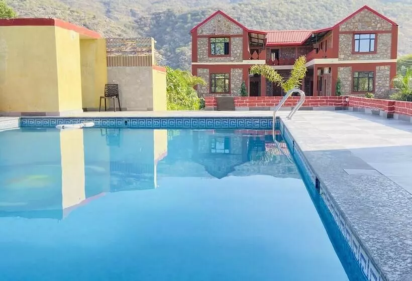 ホテル Pushkar Retreat Resort The Nature And Mountain View Resort ,pushkar