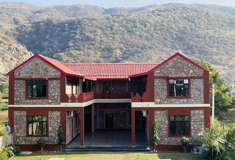 ホテル Pushkar Retreat Resort The Nature And Mountain View Resort ,pushkar