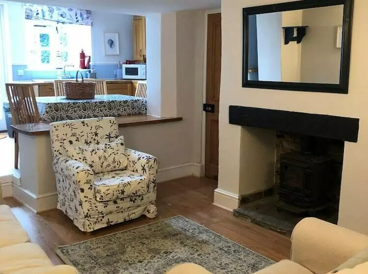 Captains Cottage
