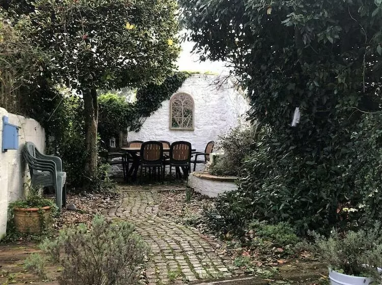 Captains Cottage