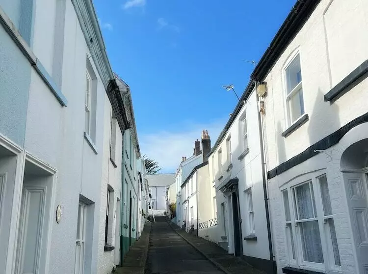 Captains Cottage