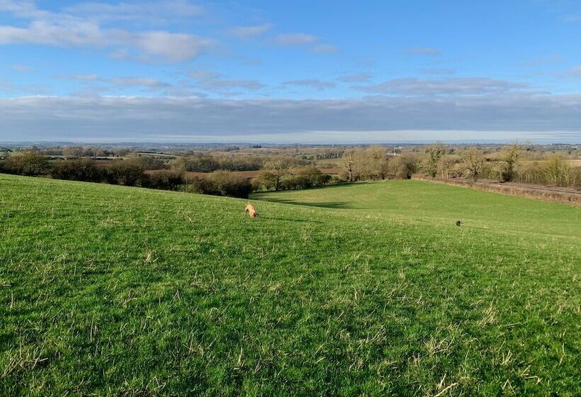 ホテル Garden Barn