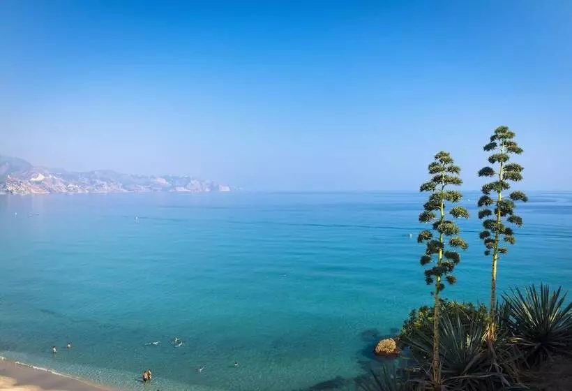 Hotelli Olée Torrox Costa Holiday Rentals by Fuerte Group