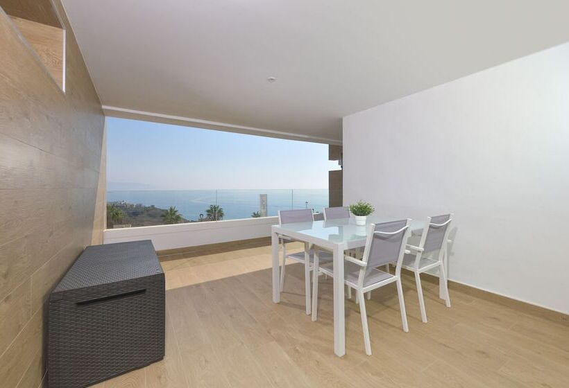 Отель Olée Torrox Costa Holiday Rentals by Fuerte Group