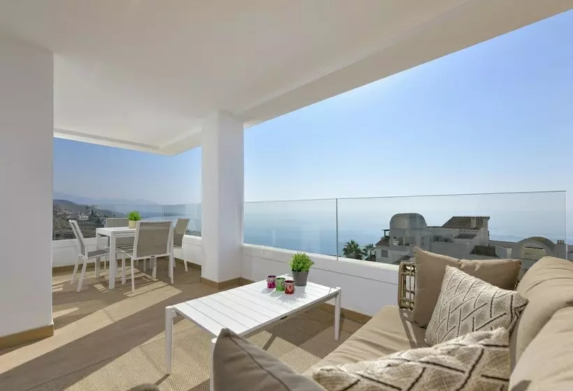 Hotelli Olée Torrox Costa Holiday Rentals by Fuerte Group