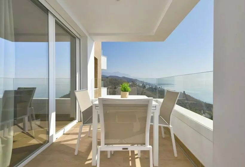 Hotelli Olée Torrox Costa Holiday Rentals by Fuerte Group