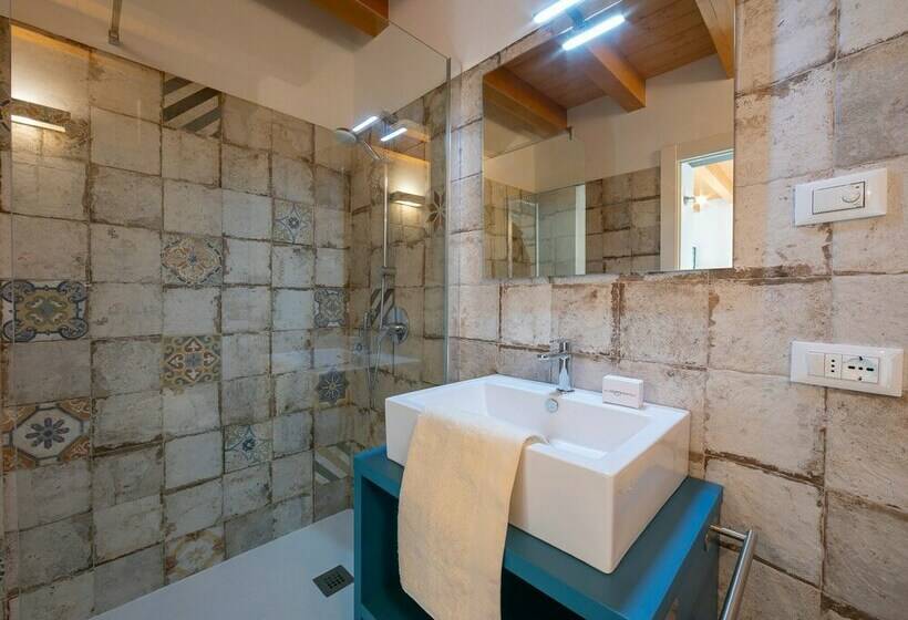 بنسيون Appartamenti La Corte   Blu