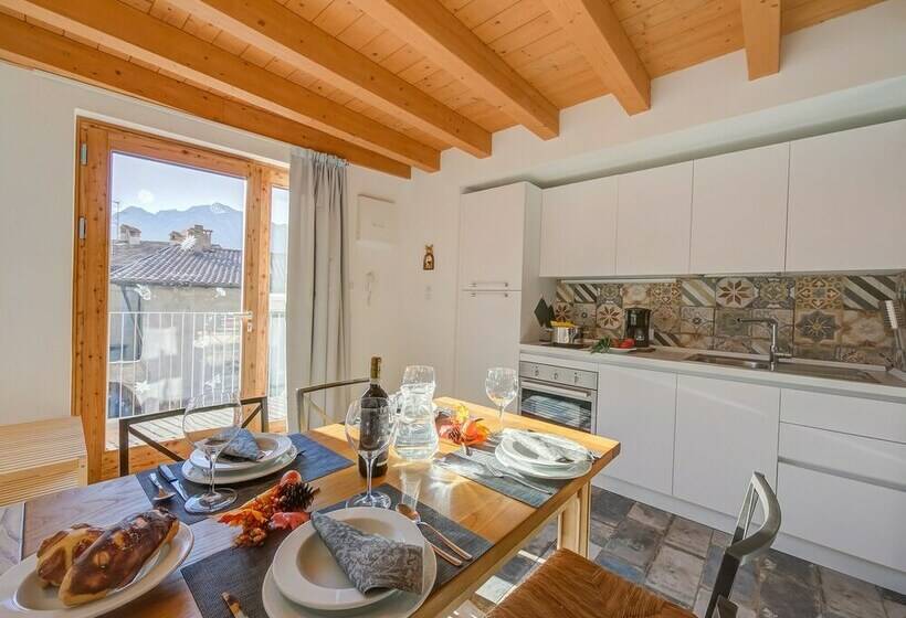 بنسيون Appartamenti La Corte   Blu