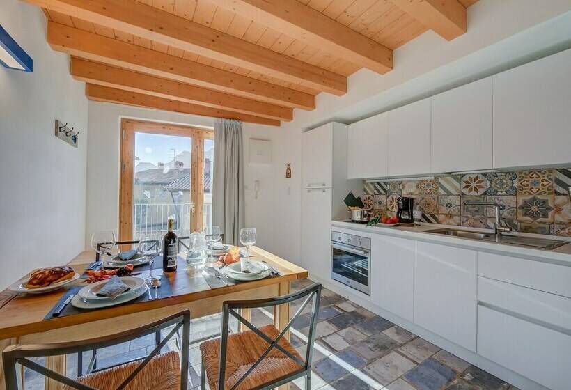 بنسيون Appartamenti La Corte   Blu